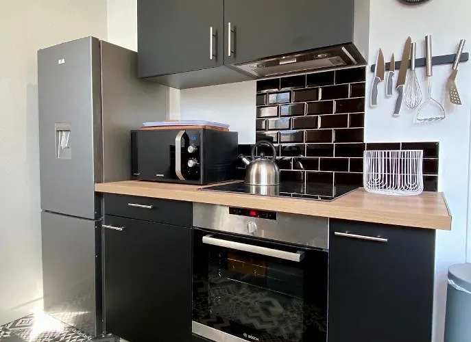 Апартаменты Le Voilier Ensoleille - Proximite & Gare - Confort & Tranquillit